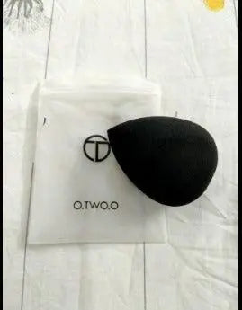 O.TWO.O Soft & Smooth Single Beauty Blender - Otwoocosmetics