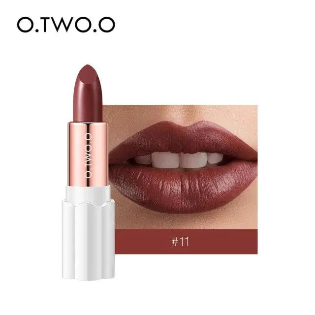 O.TWO.O VELVET SHAPING LIPSTICK - Otwoocosmetics